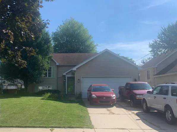 620 Lasalle Ave NW, Grand Rapids, MI 49534