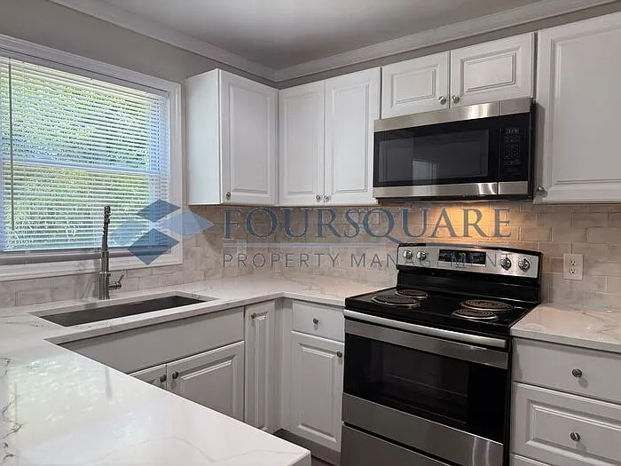 2804 Donovan Pl — Photo 17