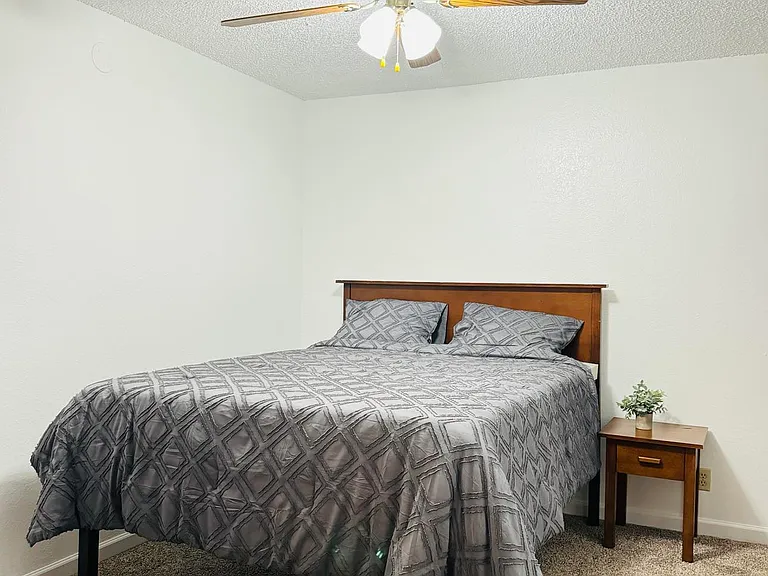320B Lee Ave #113 — Photo 8