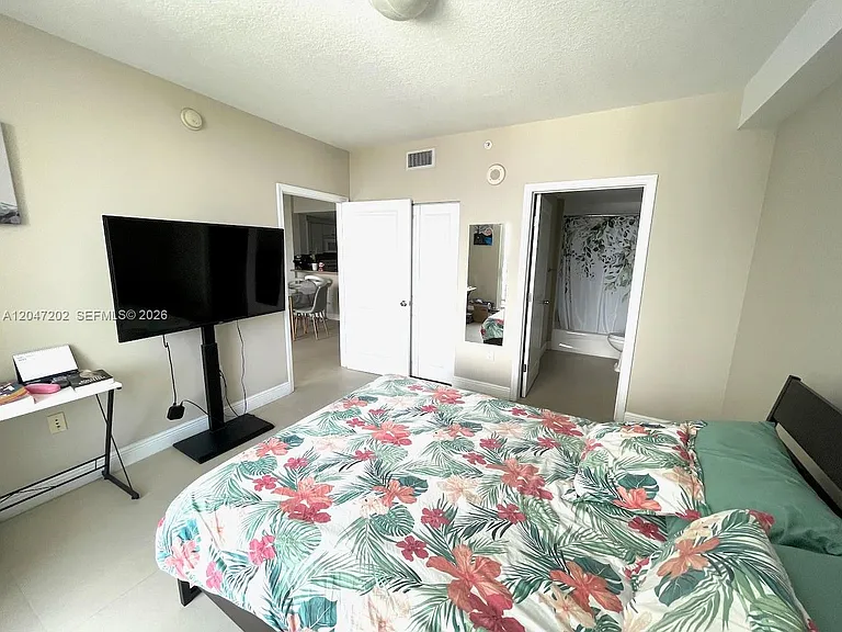 1250 S Miami Ave #2111 — Photo 13