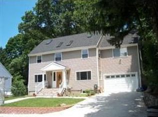 18 Gail Rd, Newton, MA 02462