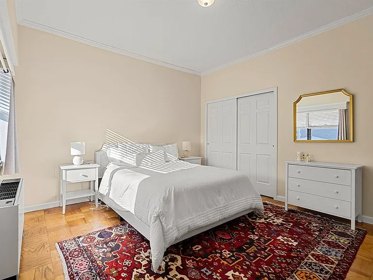 2 Hawthorne Pl #17M — Photo 25