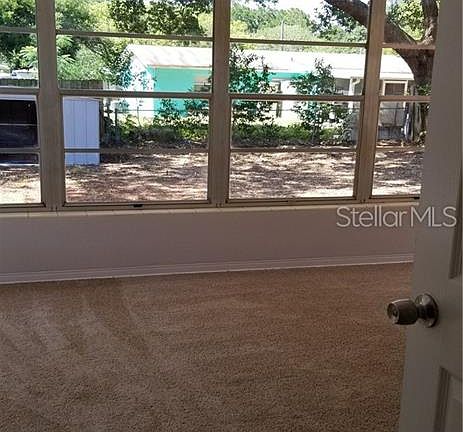 4th image of 654 Frederica Ln