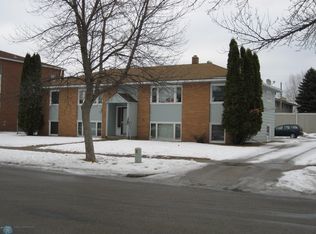 1016 18th St, Moorhead, MN 56560
