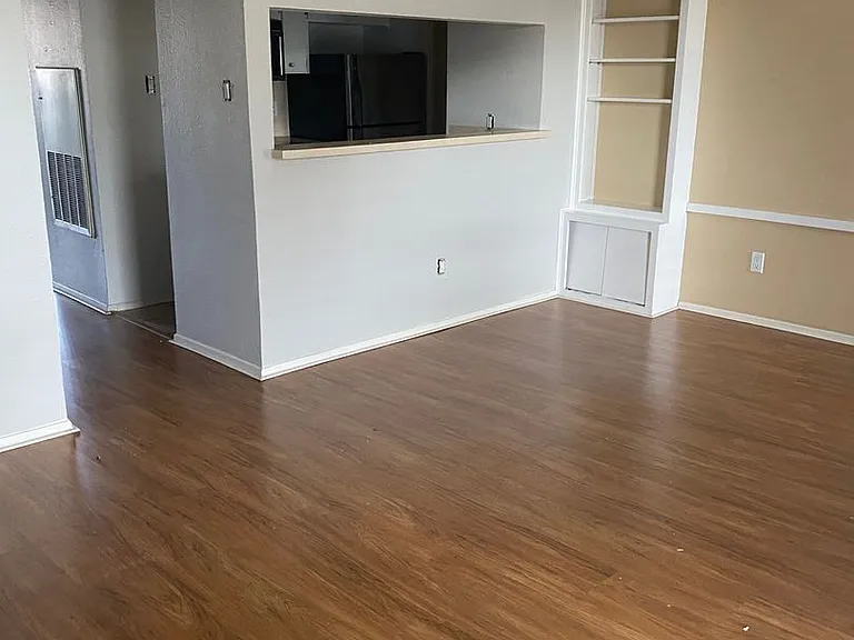 612 Park Pl #301 — Photo 8