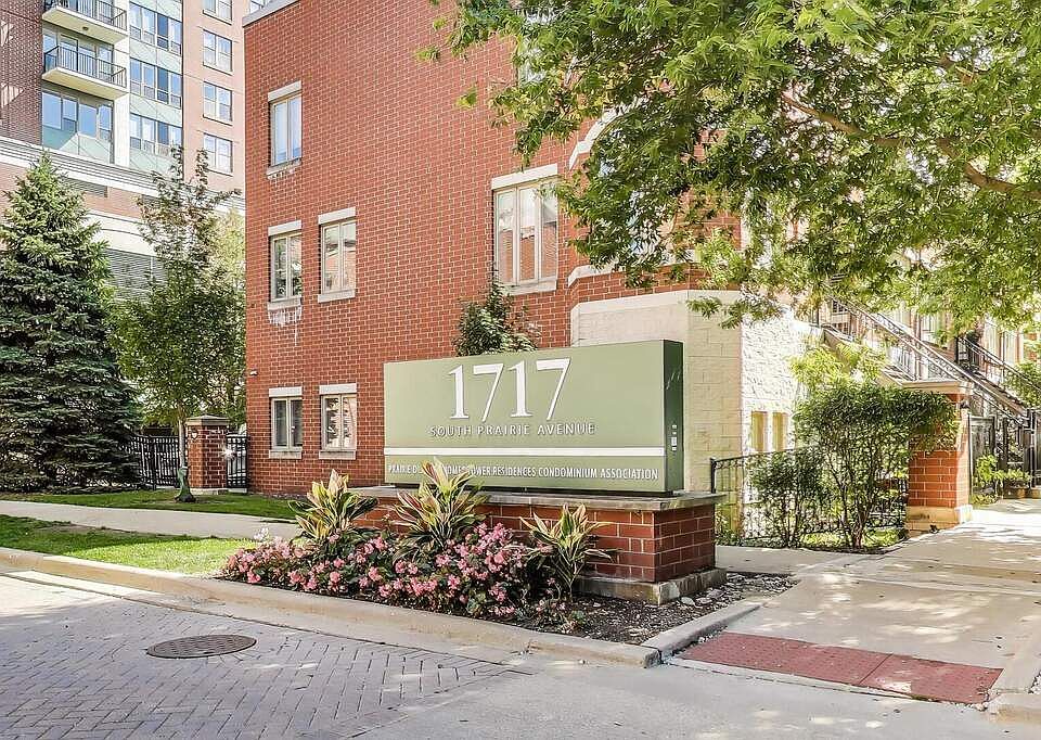 1st image of 1717 S Prairie Ave APT 2301
