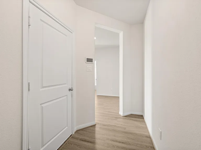 804 Sarasota Shore Dr — Photo 31