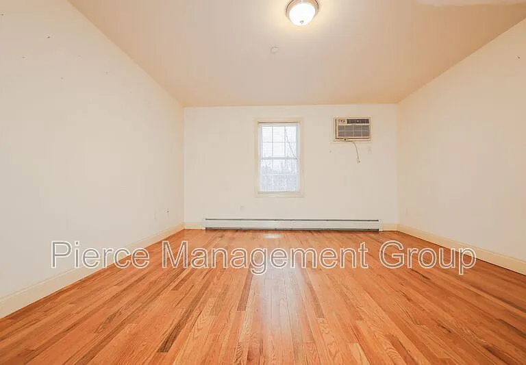 843 S Mammoth Rd #2 — Photo 6