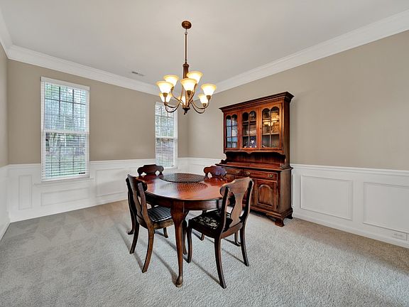 5th image of 5034 Timber Falls Dr