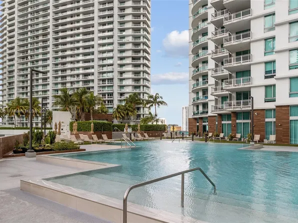 350 S Miami Ave, Miami, FL