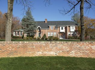 7 Parkwood Ln, Mendham, NJ