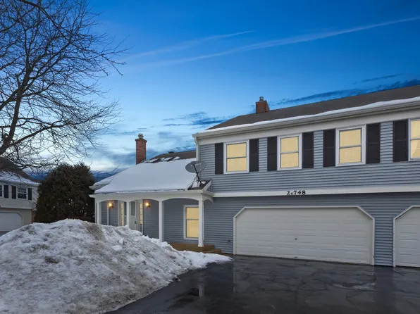 2S748 Grove Ln, Warrenville, IL 60555