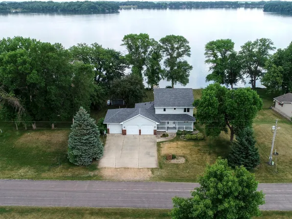 11646 Sunset Cir, Hutchinson, MN 55350