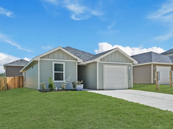 12326 McCrorey Trails Ct, Conroe, TX 77303