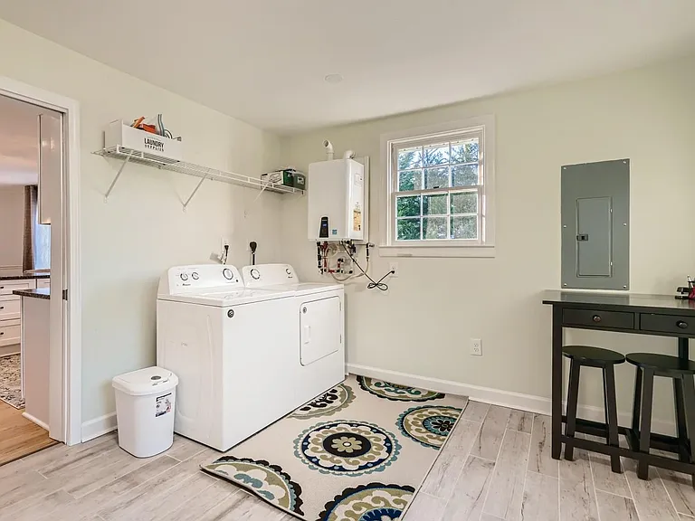 1149 Vista Trl NE — Photo 25