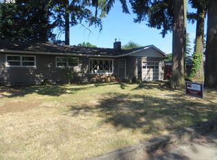 723 SE 136th Ave, Portland, OR