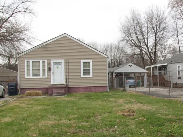 4203 Searcy Dr, Shively, KY 40216