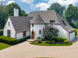 9560 Drake Ave, Evanston, IL 60203