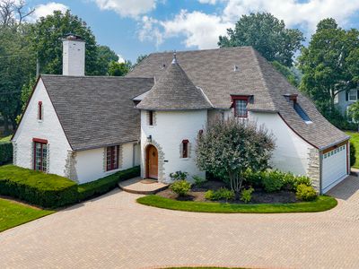 9560 Drake Ave, Evanston, IL, 60203