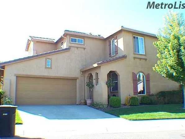 371 Dragonfly Cir, Sacramento, CA 95834