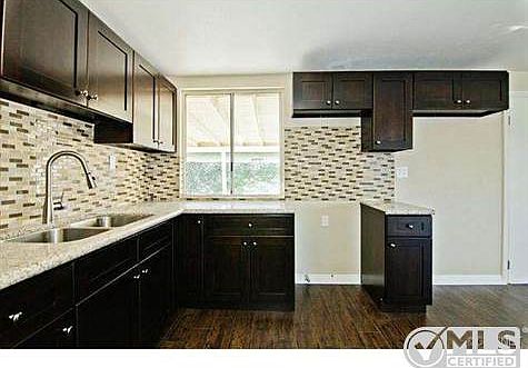 4th image of 11868 205th St