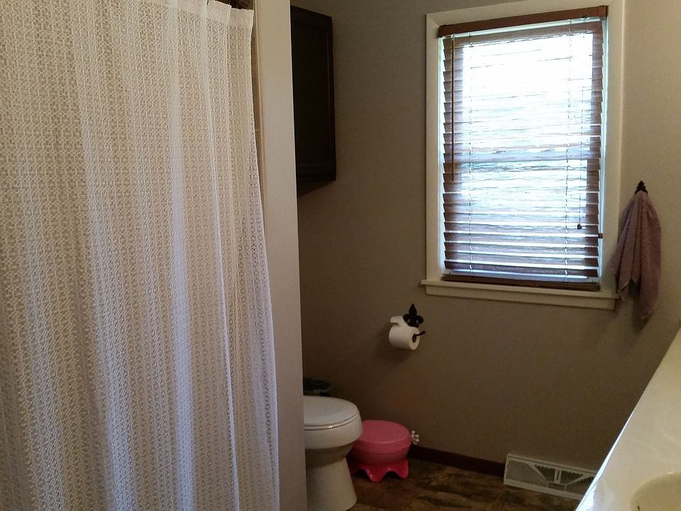 2nd image of 9488 E Farm Road 156