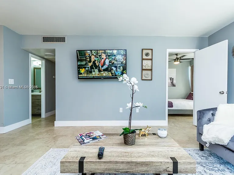 17620 Atlantic Blvd #519 — Photo 33