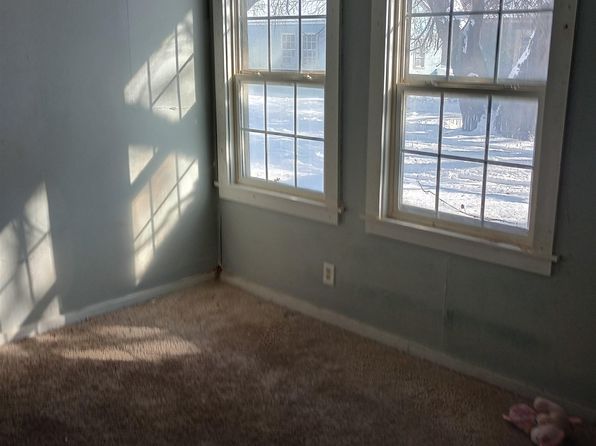 wichita-kansas-443609268 picture