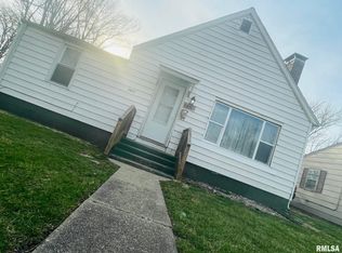 1611 S 17th St, Springfield, IL 62703