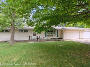 210 Cambridge Dr, Charlotte, MI 48813