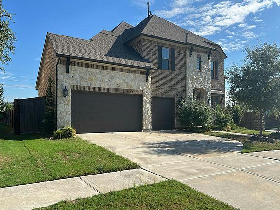 3rd image of 6015 Glass Peak Ln