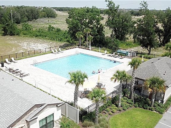 3rd image of 9261 Halsey Dr