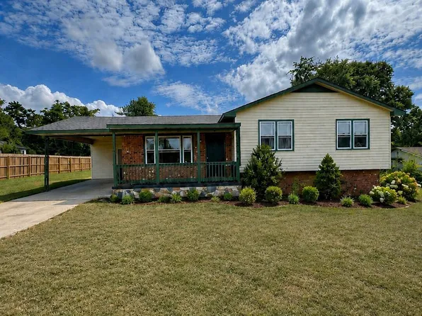 8654 Clinton Rd, Stedman, NC 28391