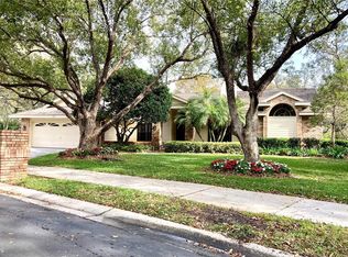 1707 Huntington Ct, Safety Harbor, FL 34695