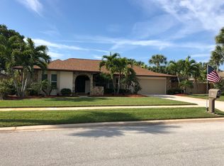 435 Winchester Rd, Satellite Beach, FL 32937