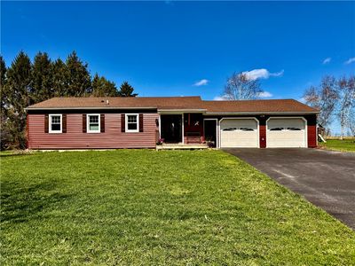 582 Brooks Rd, West Henrietta, NY, 14586