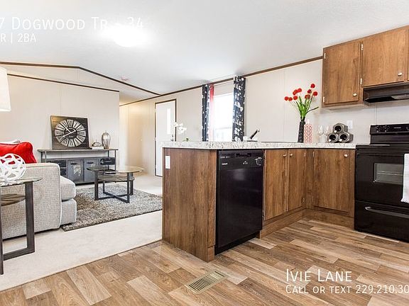 3rd image of 17 Dogwood Trl #34
