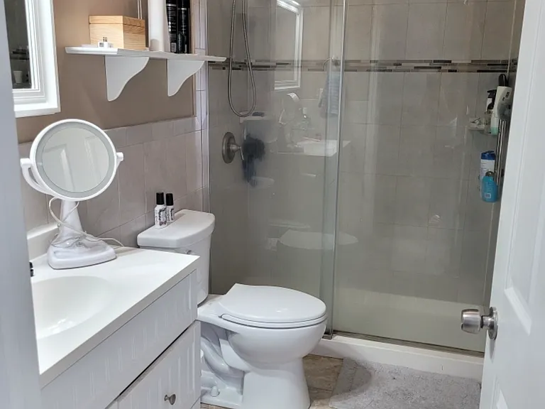 1154A Martinstein Ave — Photo 20