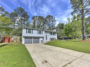 1460 Parkmont Dr, Roswell, GA 30076