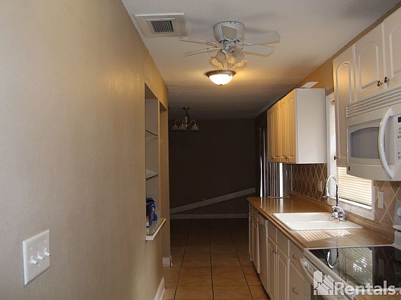 4th image of 321 El Dorado St