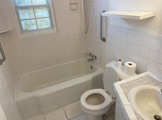 6711 NW 25th St, Bethany, OK 73008