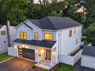 43 Oakwood Ave, Livingston Twp., NJ 07039