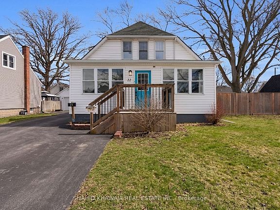 3rd image of 22 Lyons Ave
