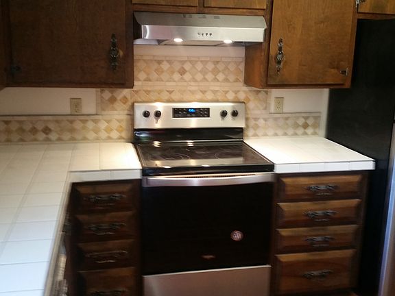 4th image of 3514 Chapel Valley Rd