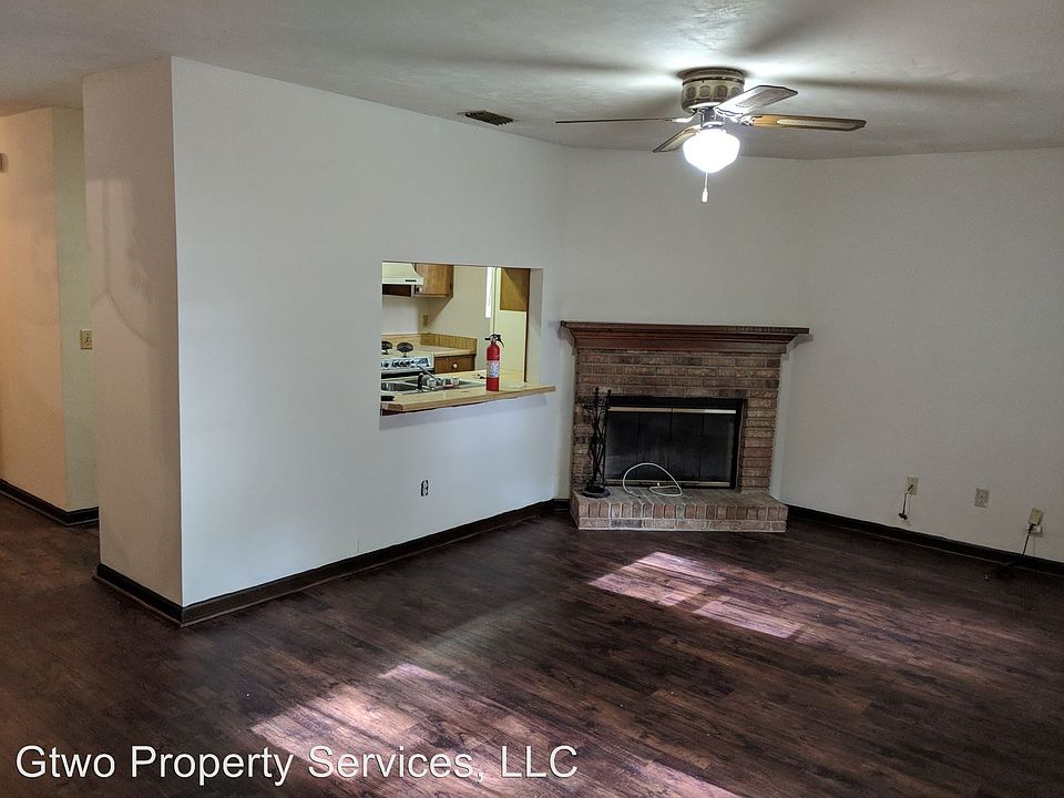 2nd image of 492 Victory Garden Dr