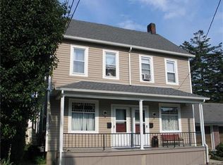 14 N Whitfield St, Nazareth, PA