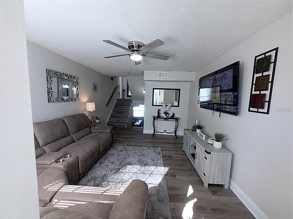 5th image of 7321 Jackson Springs Rd