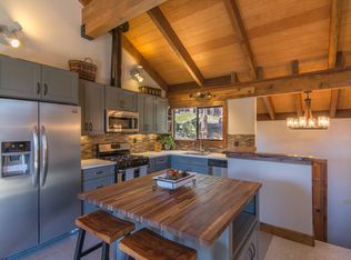 6048 Bear Trap Rd, Truckee, CA 96161