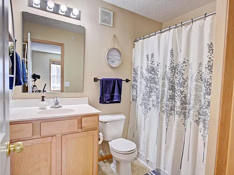 10990 Goodhue St NE #A — Photo 19