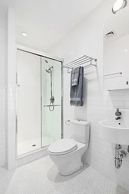 Rented by Compass | media 4
